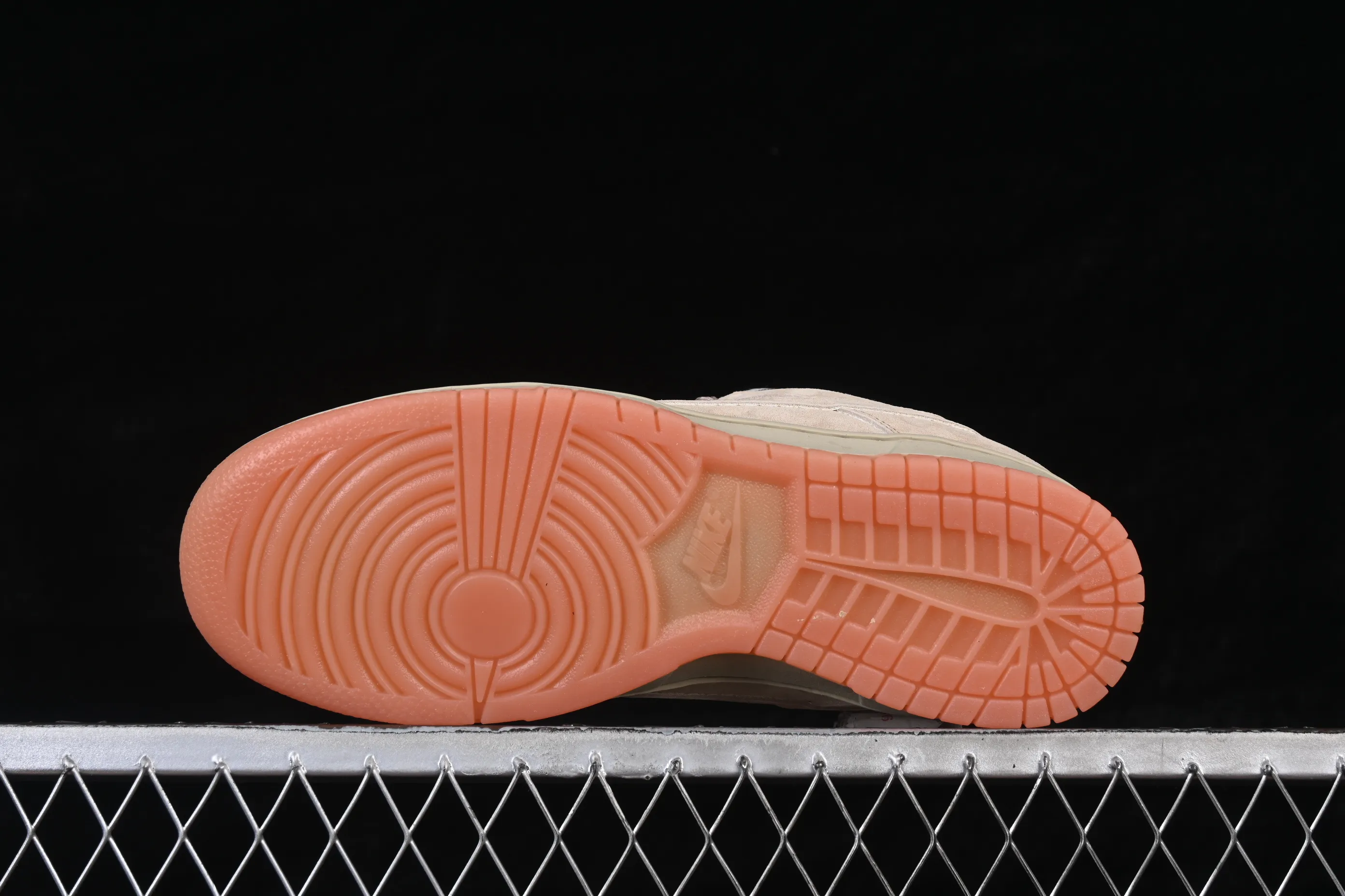 All Categories Nk SB Dunk Series Nk SB Dunk Low Low-top sneakers Nike SB Dunk Low Pro B "Parachute Beige" Desert Khaki Low-top casual sneakers HJ0367-200